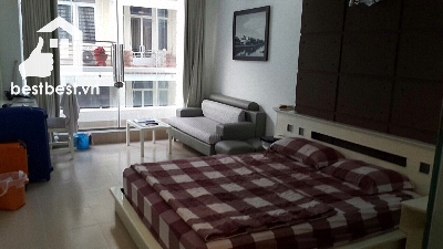  Serviced apartment for rent in Phu Nhuan district  – Located on Phan Dinh Phung street, District 01
Center of Ho Chi Minh City. Good location to go everywhere. 
Usable area: 50 sqm
Rental : 400 usd - 500 usd /month
Amenities: 
* Air conditioner,wardrobe, lamp 
* Fully-equipped kitchen. 
* Bed, mattress, blanket, pillows 
* LCD TV, cable