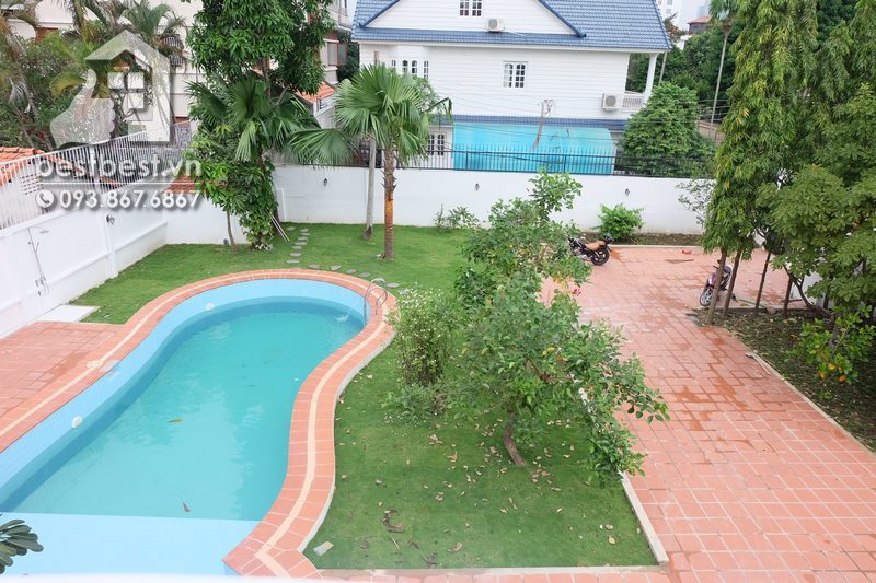 images/upload/huge-villa-very-nice-for-rent-in-thao-dien-district-2-nice-garden-and-pool_1516291832.jpg