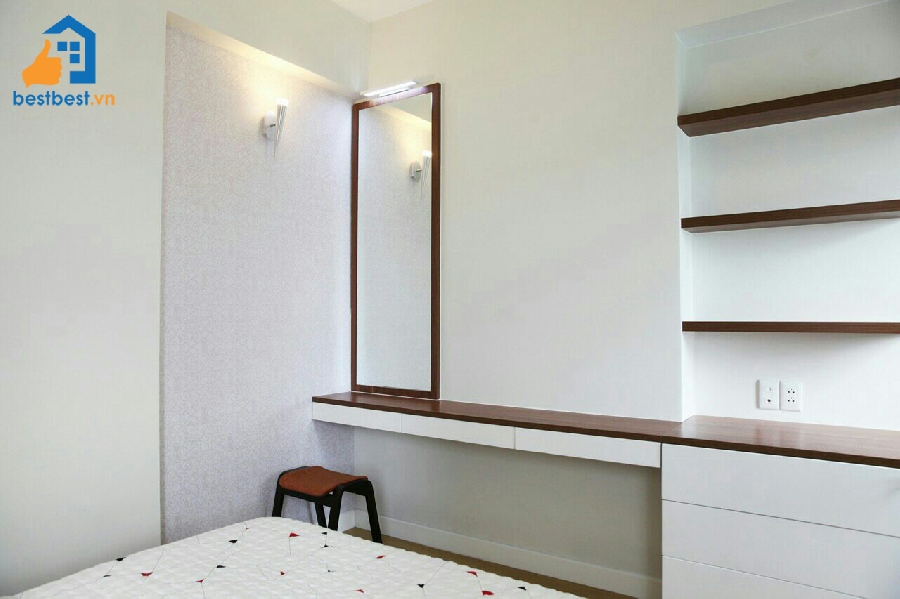 images/upload/large-kitchen-spacious-livingroom-2bdr-apartment-at-masteri-thao-dien_1492174580.jpg